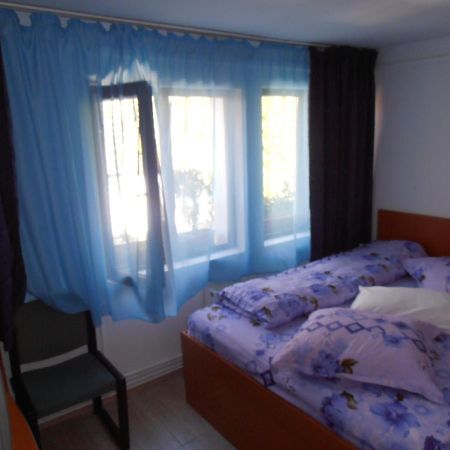 Pensiunea Sans Rival Iasi Quarto foto